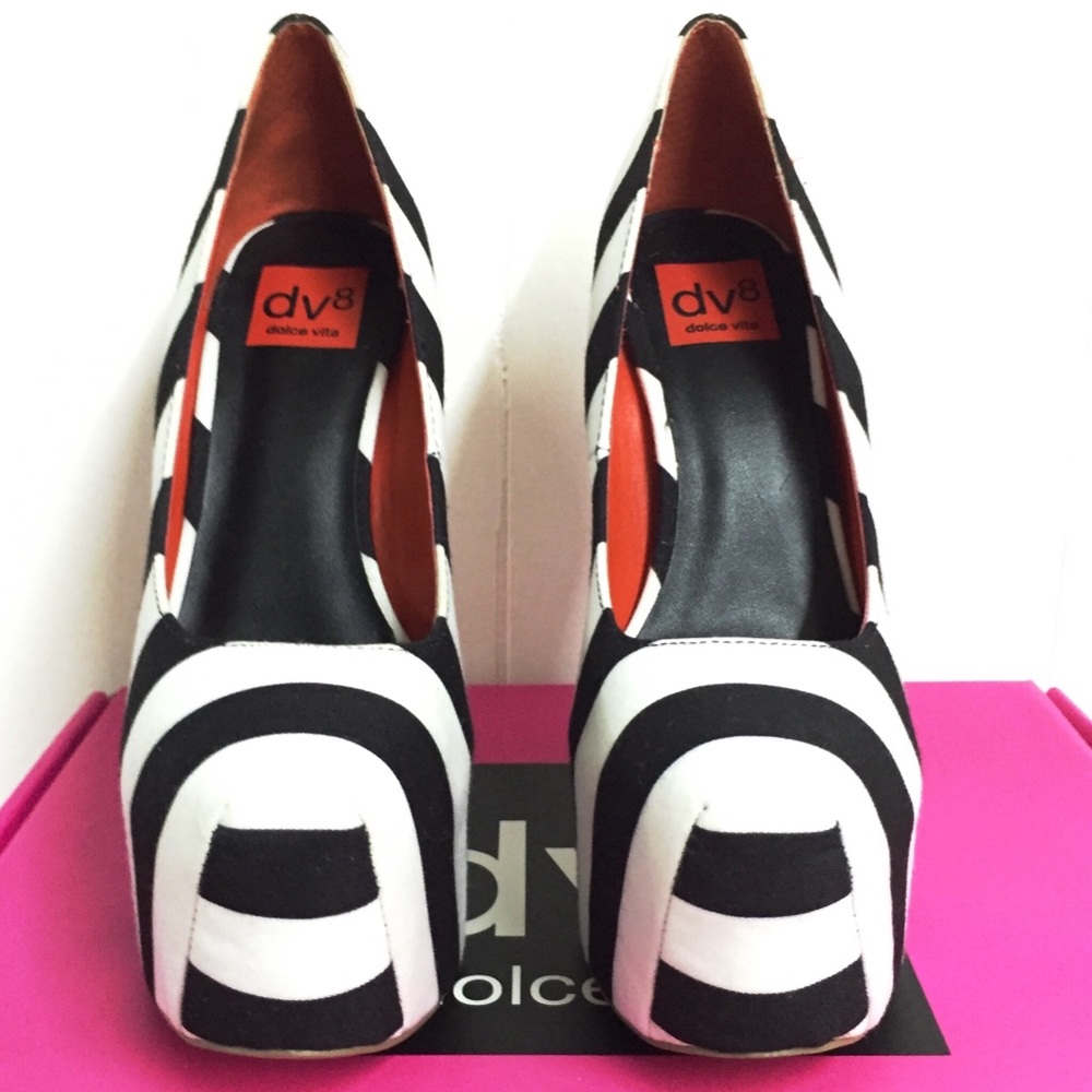 8 DOLCE VITA Rare “Vixen” Striped Platform Heels - Picture 2 of 7